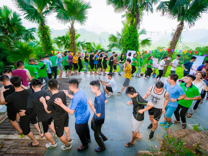 Team building Pù Luông